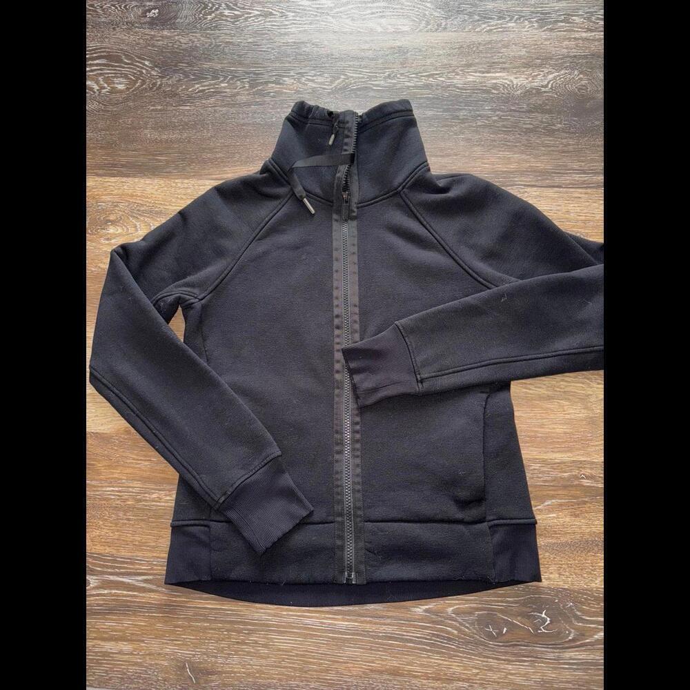 Lululemon Kick The Cold Jacket Black Size 4